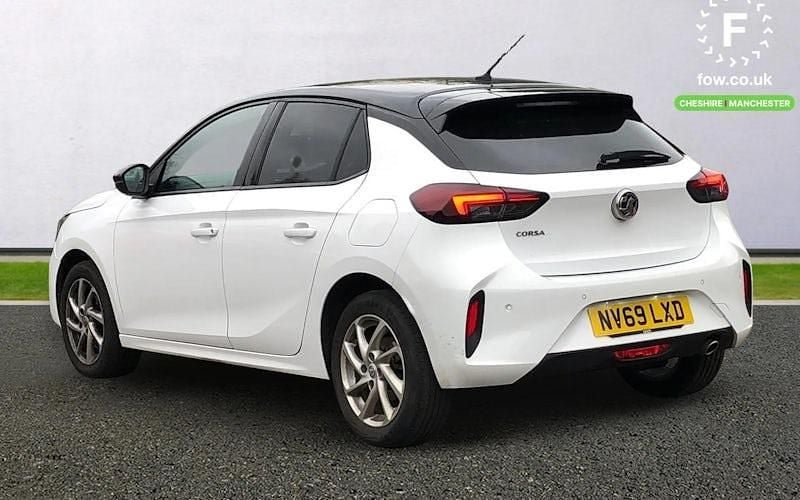 Używany Vauxhall Corsa SRi 101 KM (74 kW) 2020 Biały Hatchback