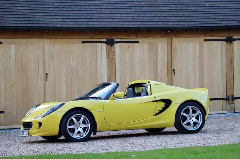 Used Lotus Elise 2001 Yellow Cabriolet
