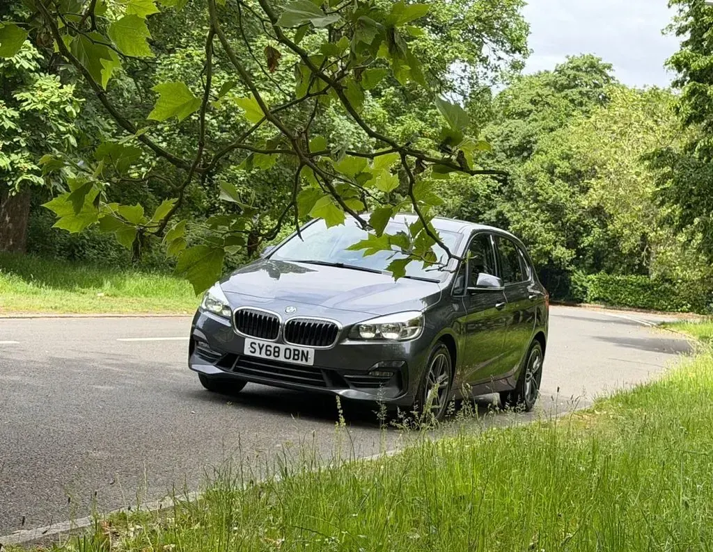 Used BMW 220 Sport Line 190 HP (139 kW) 2018 Grey MPV