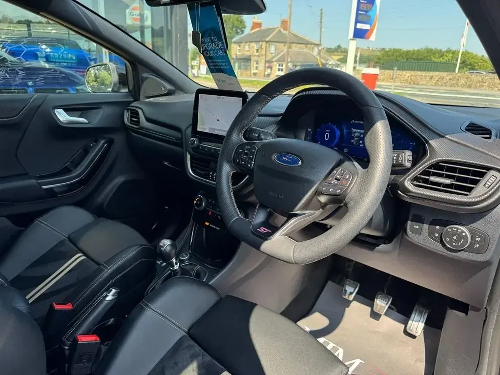 Used Ford Puma ST 200 HP (147 kW) 2022 Black SUV