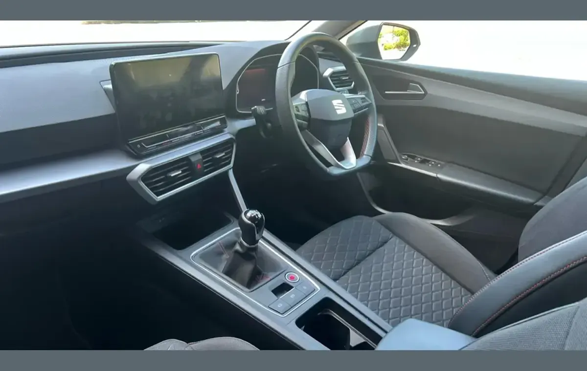Used Seat Leon FR 128 HP (94 kW) 2023 Grey Hatchback