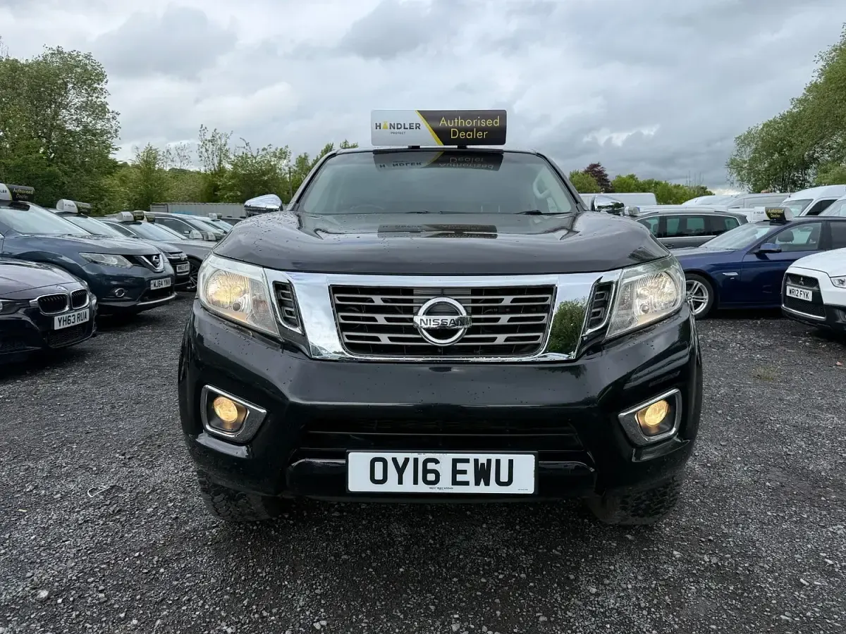 Used Nissan Navara N-Connecta 2016 Black Pickup