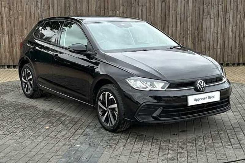 Used 2025 VW Polo | £18,299 (Fair price) - Image 1/4