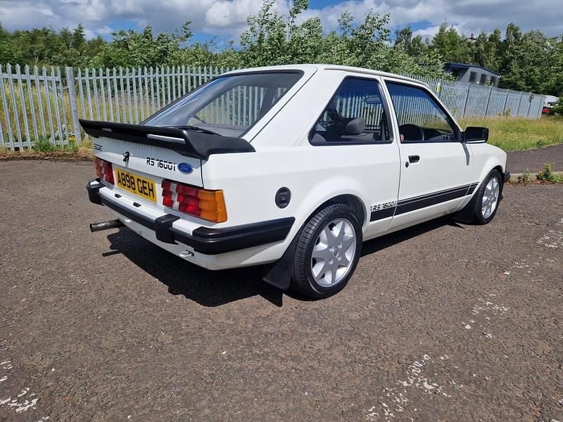 Used Ford Escort RS 1983 White Hatchback