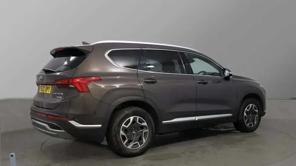 Used Hyundai Santa Fe Premium 230 HP (169 kW) 2022 Taiga brown SUV