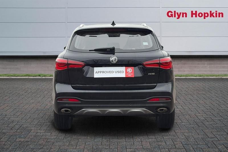 Used MG HS Exclusive 162 HP (119 kW) 2022 Black SUV