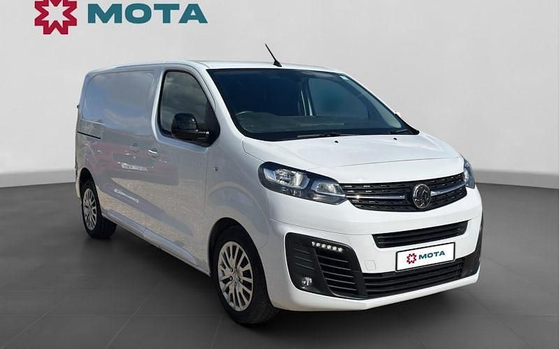Used Vauxhall Vivaro 101 HP (74 kW) 2023 MPV