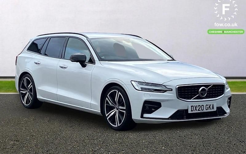 Used Volvo V60 R-Design 190 HP (139 kW) 2020 White Estate