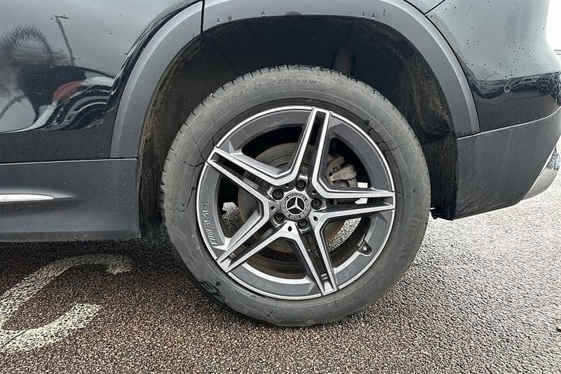 Used Mercedes GLB200 AMG Line Premium 163 HP (119 kW) 2025 Black SUV