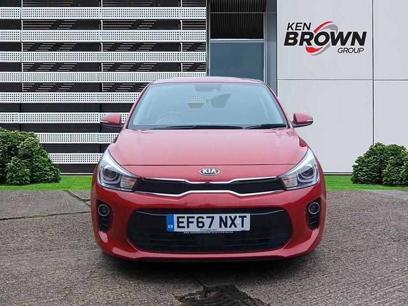Used Kia Rio 2017 Red Hatchback