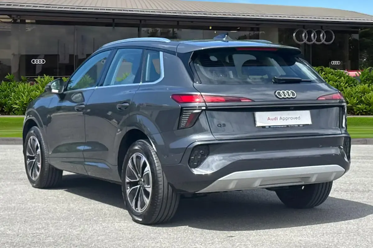 Used Audi Q3 Sport 150 HP (110 kW) 2026 Grey SUV