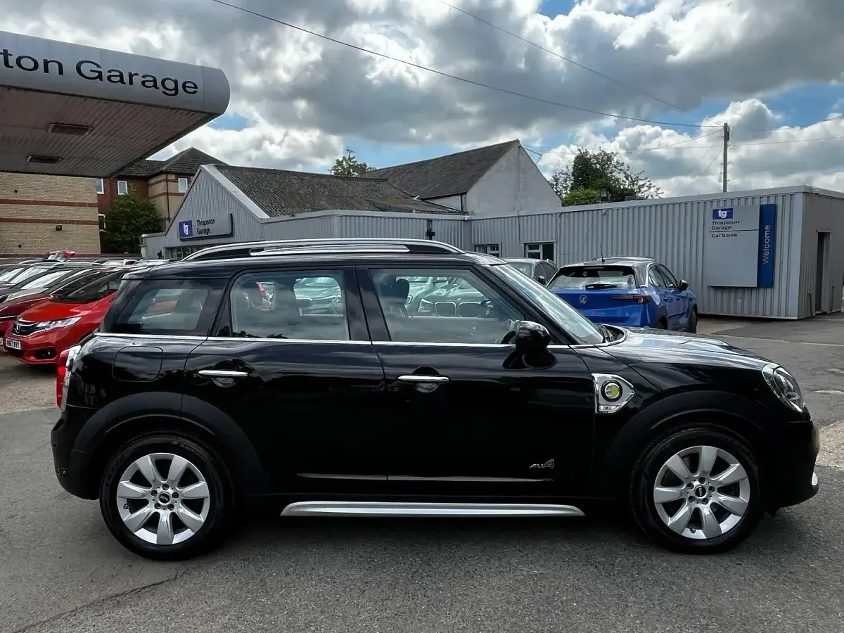 Used Mini Cooper Countryman 2019 Black SUV