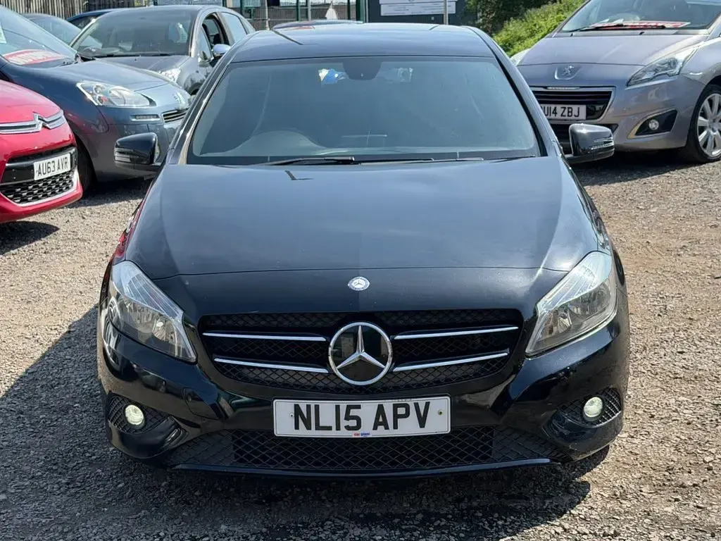 Used Mercedes A180 SE 109 HP (80 kW) 2015 Black Hatchback