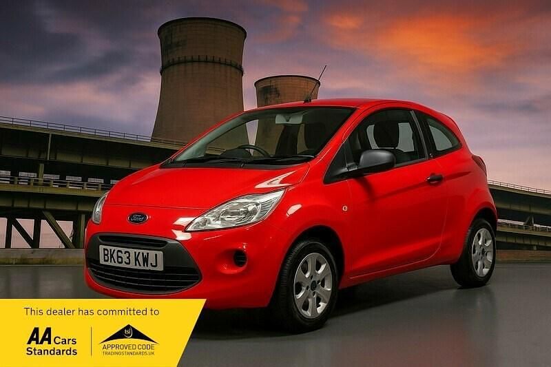Used Ford Ka Studio 69 HP (50 kW) 2013 Red Hatchback