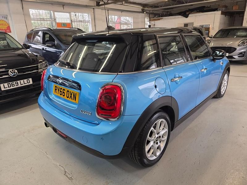 Used Mini Cooper Hatch 136 HP (100 kW) 2017 Blue Hatchback