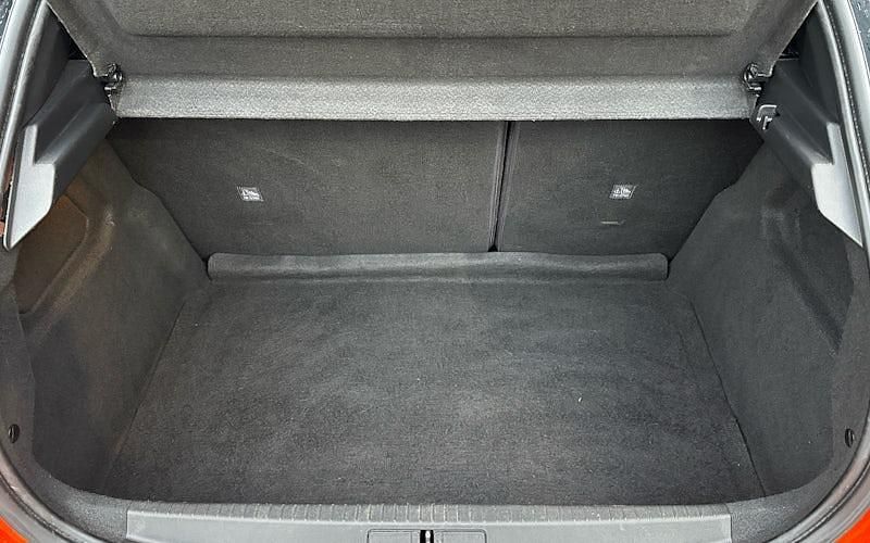 Used Vauxhall Corsa SRi 101 HP (74 kW) 2021 Hatchback