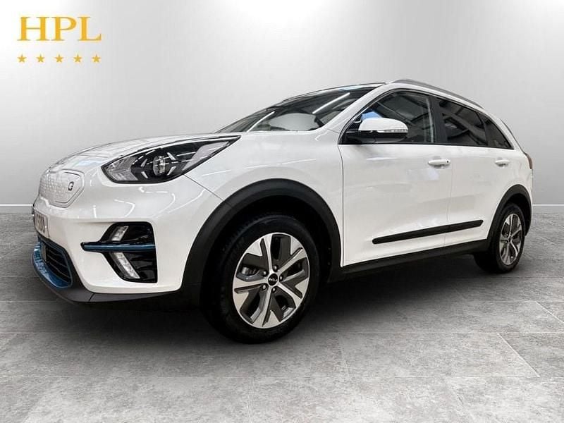 Used Kia Niro 147 kW (201 HP) 2022 White SUV