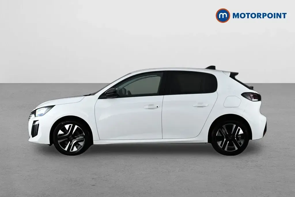 Used Peugeot 208 Allure 101 HP (74 kW) 2025 White Hatchback