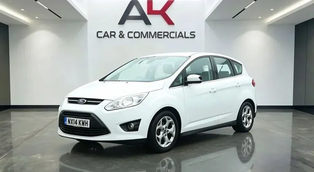 Used Ford C-MAX Zetec 105 HP (77 kW) 2014 White MPV