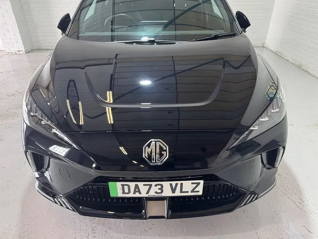 Used MG MG4 EV 63 kW (87 HP) 2023 Black Hatchback
