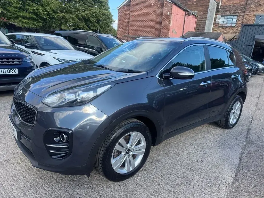 Used Kia Sportage 114 HP (83 kW) 2017 Silver SUV