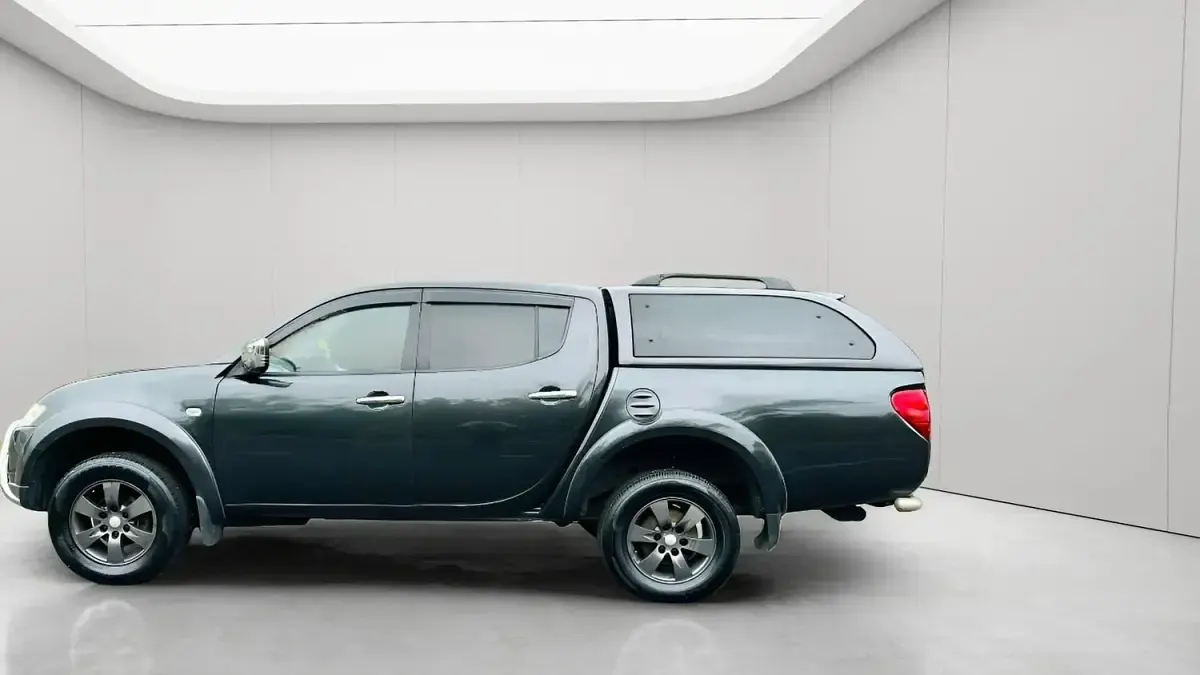 Used Mitsubishi L200 Warrior 176 HP (129 kW) 2013 Grey Pickup