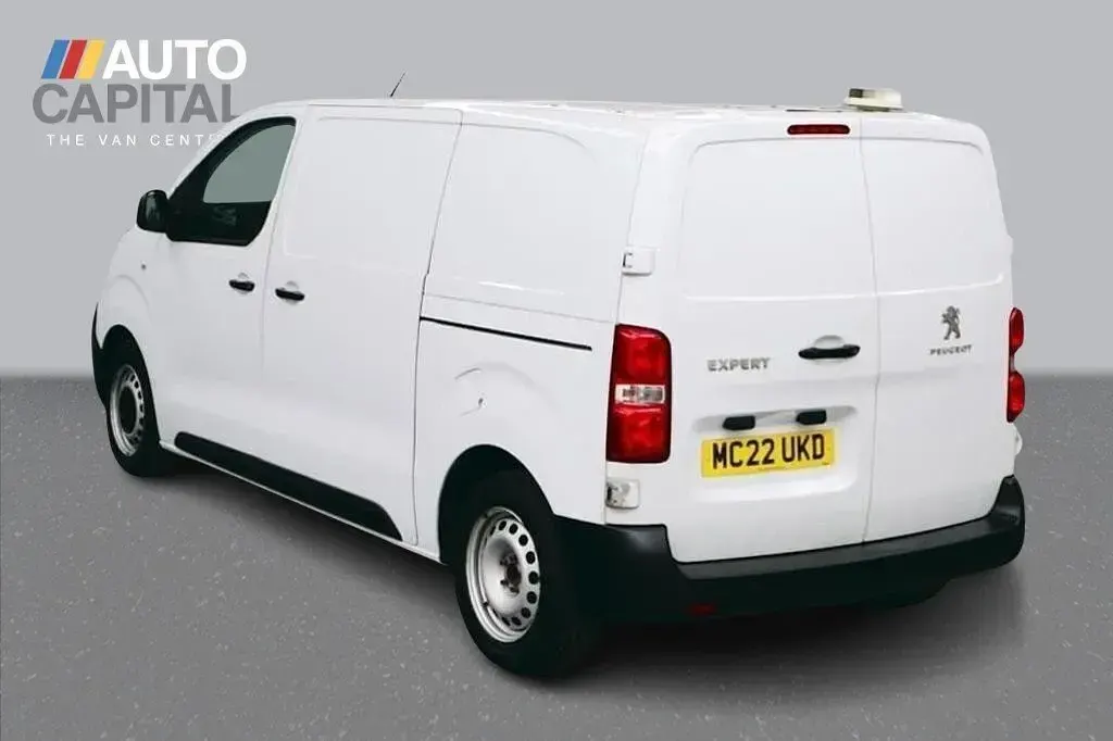 Used Peugeot Expert Premium 100 HP (73 kW) 2022 White Van