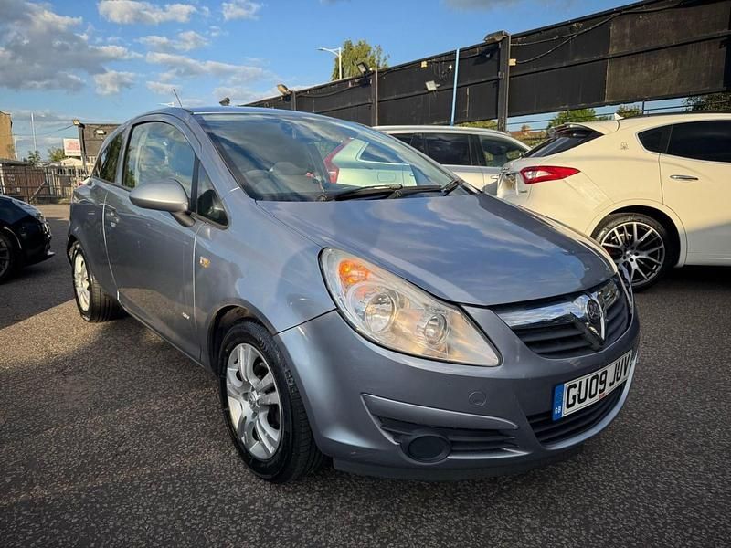 Silver Used 2009 Vauxhall Corsa Active Hatchback | £1,300 - Image 1/4