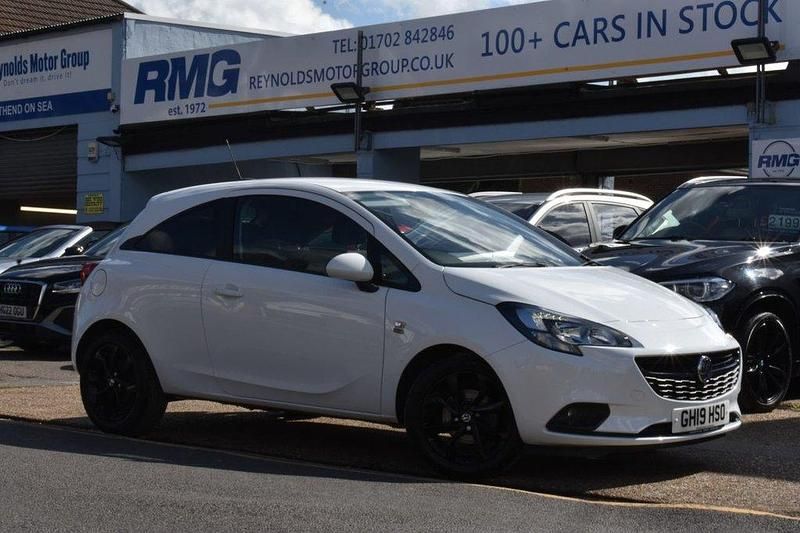 Used Vauxhall Corsa 75 HP (55 kW) 2019 White Hatchback