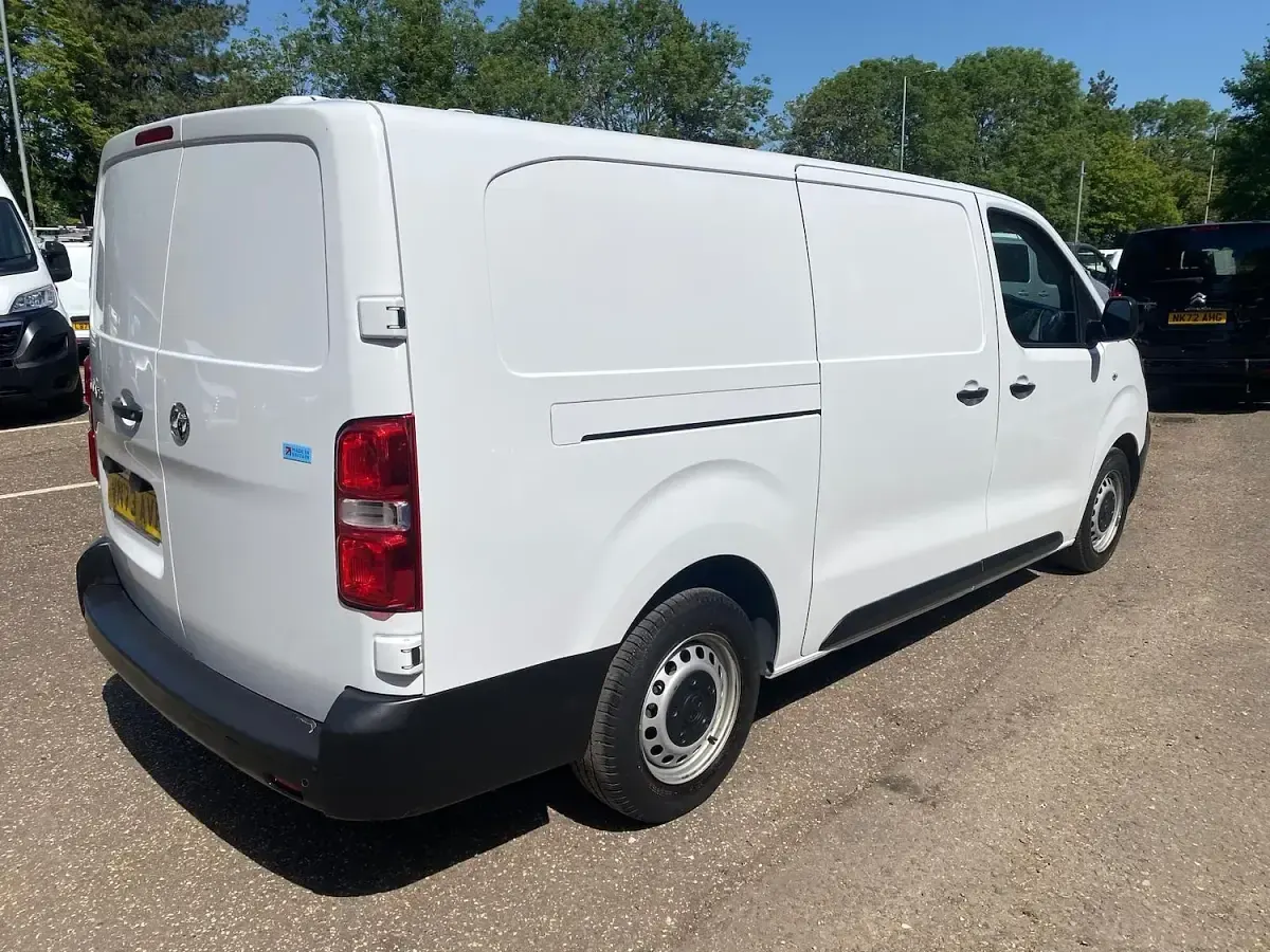 Used Vauxhall Vivaro 2023 White MPV