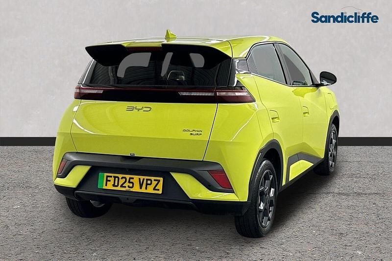 Used BYD Dolphin Boost 64 kW (88 HP) 2025 Lime green Hatchback