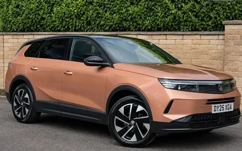 Used Vauxhall Grandland X Ultimate 136 HP (100 kW) 2025 SUV
