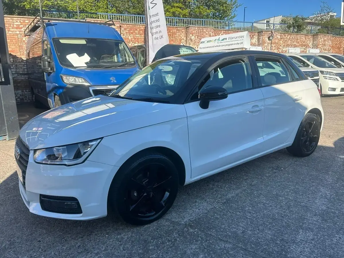 Used Audi A1 Sportback Sport 2018 White Hatchback