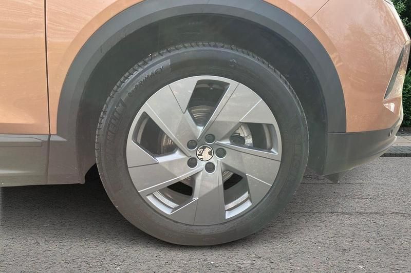 Used Vauxhall Grandland X Design Edition 134 HP (98 kW) 2025 Brown SUV