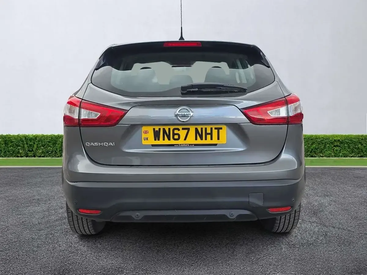 Używany Nissan Qashqai Acenta 2017 Szary SUV