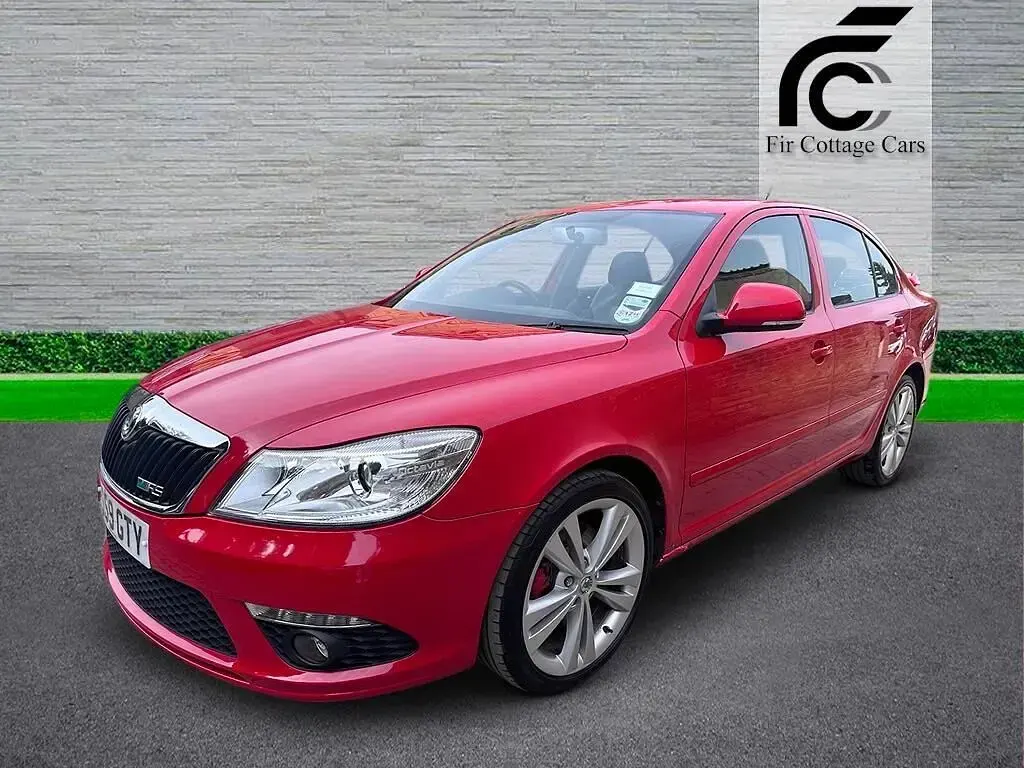 Usado Skoda Octavia vRS 2010 Rojo Utilitario
