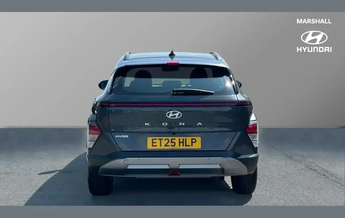 Used Hyundai Kona Advanced 135 HP (99 kW) 2025 Grey SUV
