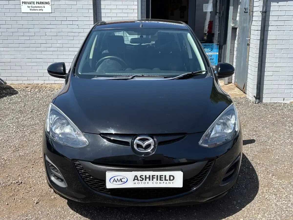Used Mazda 2 102 HP (75 kW) 2011 Black Hatchback