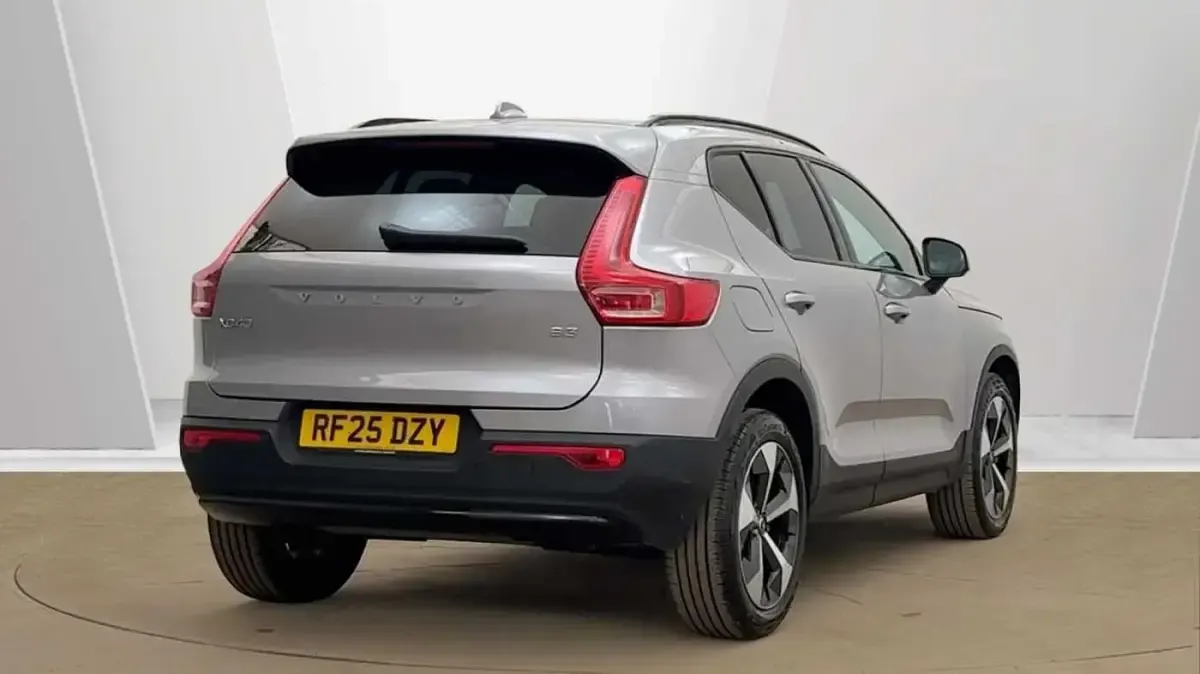 Used Volvo XC40 Plus 161 HP (118 kW) 2026 SUV