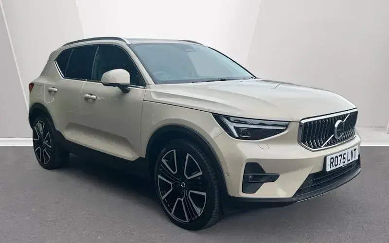Used Volvo XC40 Ultra 197 HP (144 kW) 2026 SUV