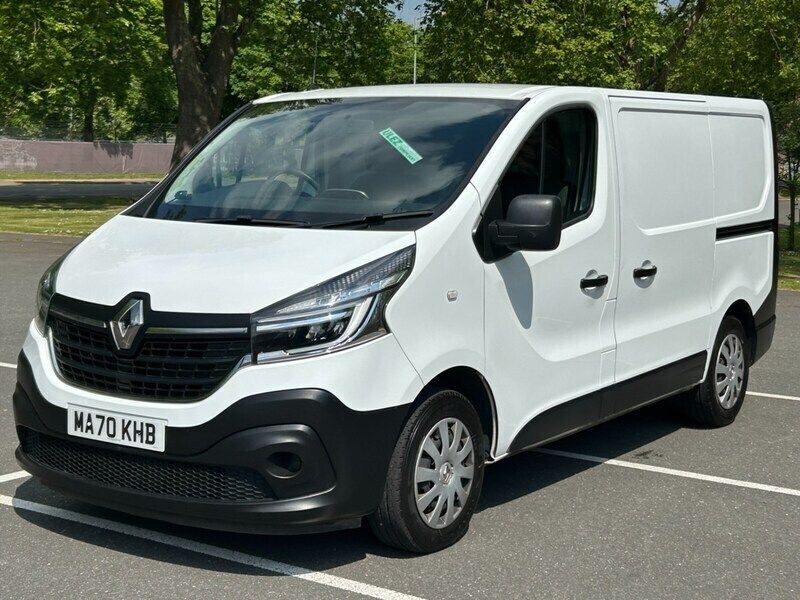 White Used 2020 Renault Trafic Business Van | £10,995 (Fair price) - Image 1/4