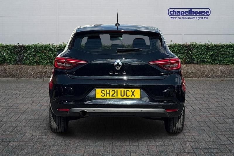 Używany Renault Clio V Iconic 2021 Czarny Hatchback