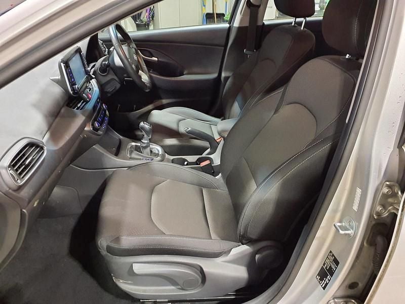 Used Hyundai i30 SE 2018 Silver Hatchback