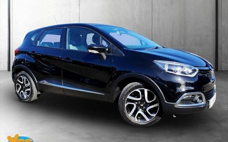 Used Renault Captur Dynamique 90 HP (66 kW) 2015 SUV