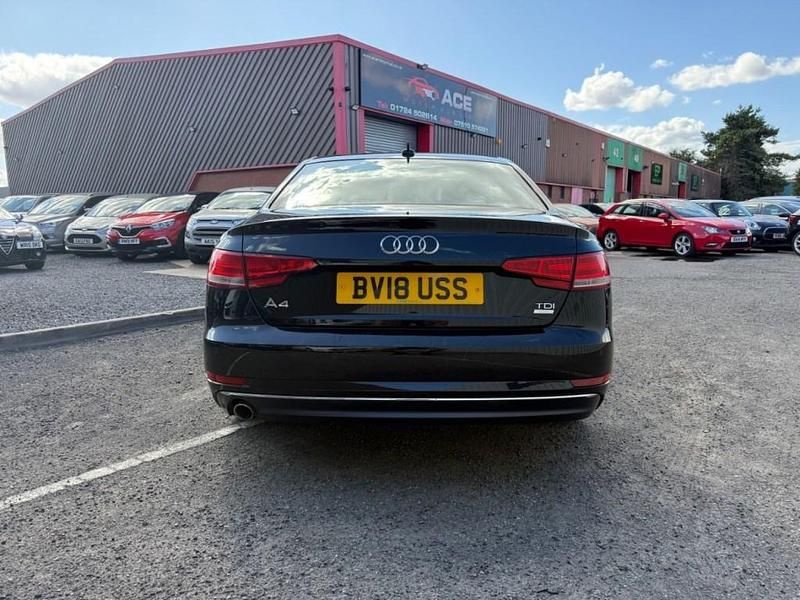 Usado Audi A4 Comfort 2018 Preto Sedan