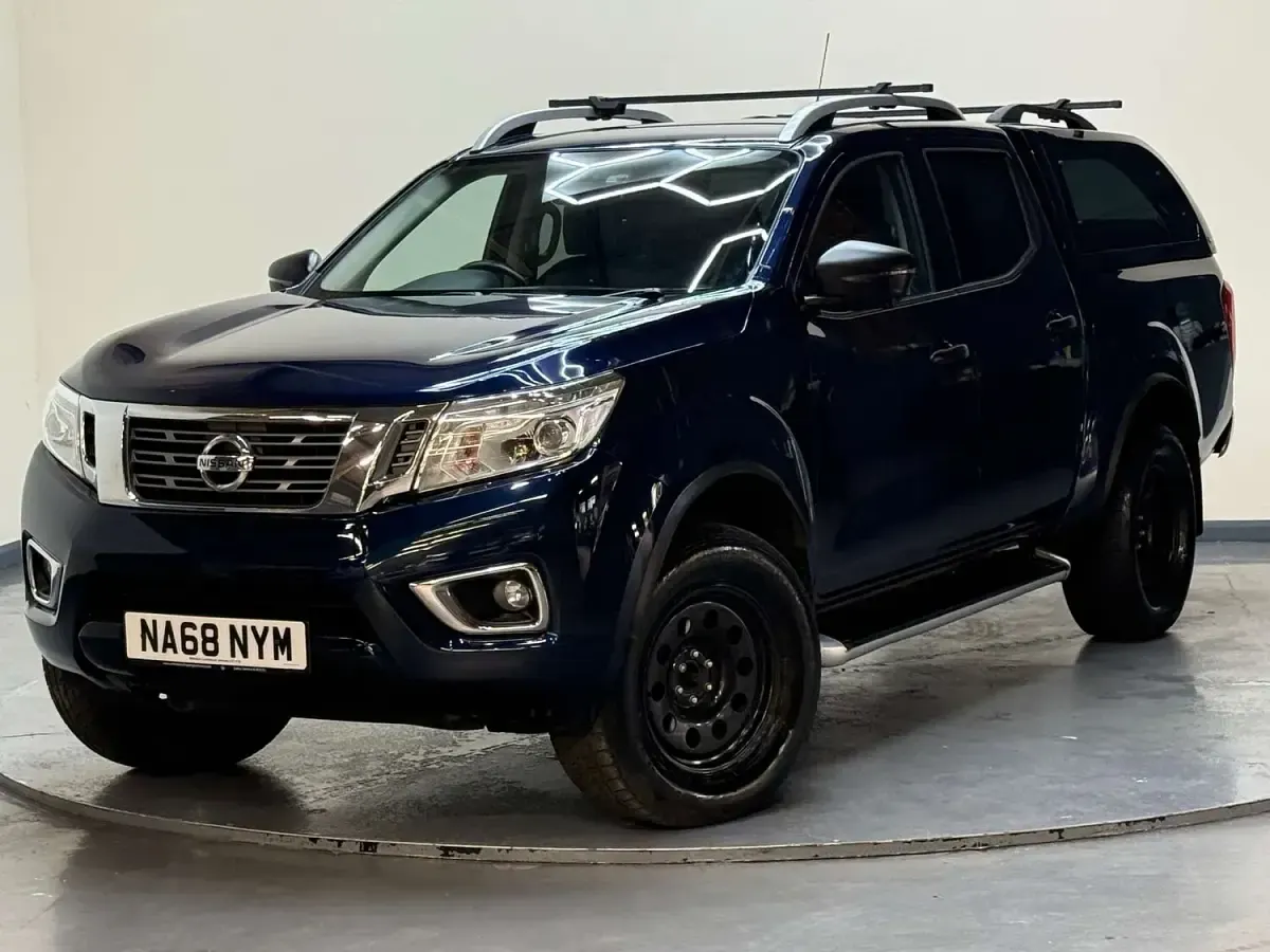 Used Nissan Navara Tekna 190 HP (139 kW) 2018 Blue Pickup