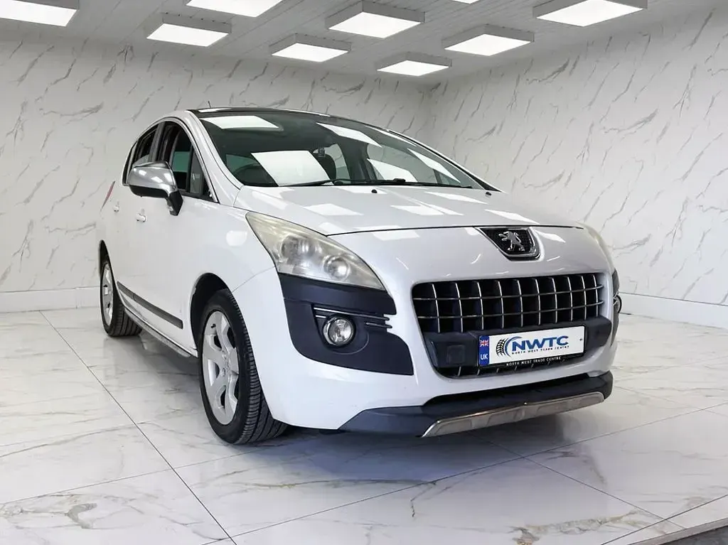 Used Peugeot 3008 150 HP (110 kW) 2010 White Estate