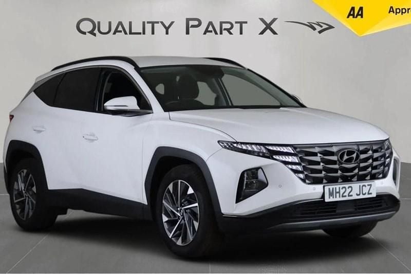 White Used 2022 Hyundai Tucson Premium SUV | £17,180 (Fair price) - Image 1/1
