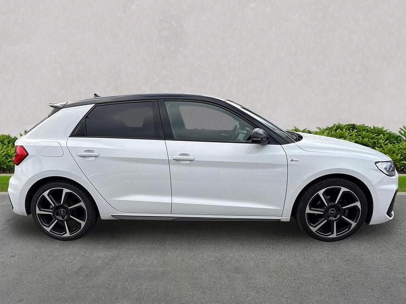 Used Audi A1 Sportback Black Edition 95 HP (69 kW) 2025 White Hatchback