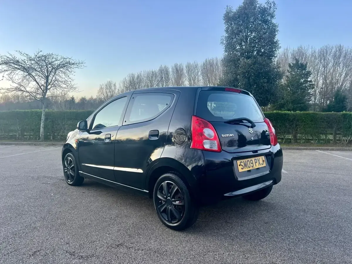 Używany Suzuki Alto SZ3 68 KM (50 kW) 2009 Czarny Hatchback